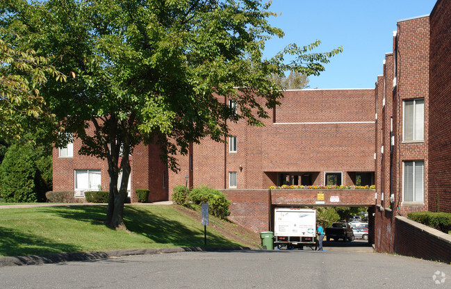 The Elms Apartments West Hartford CT Apartments